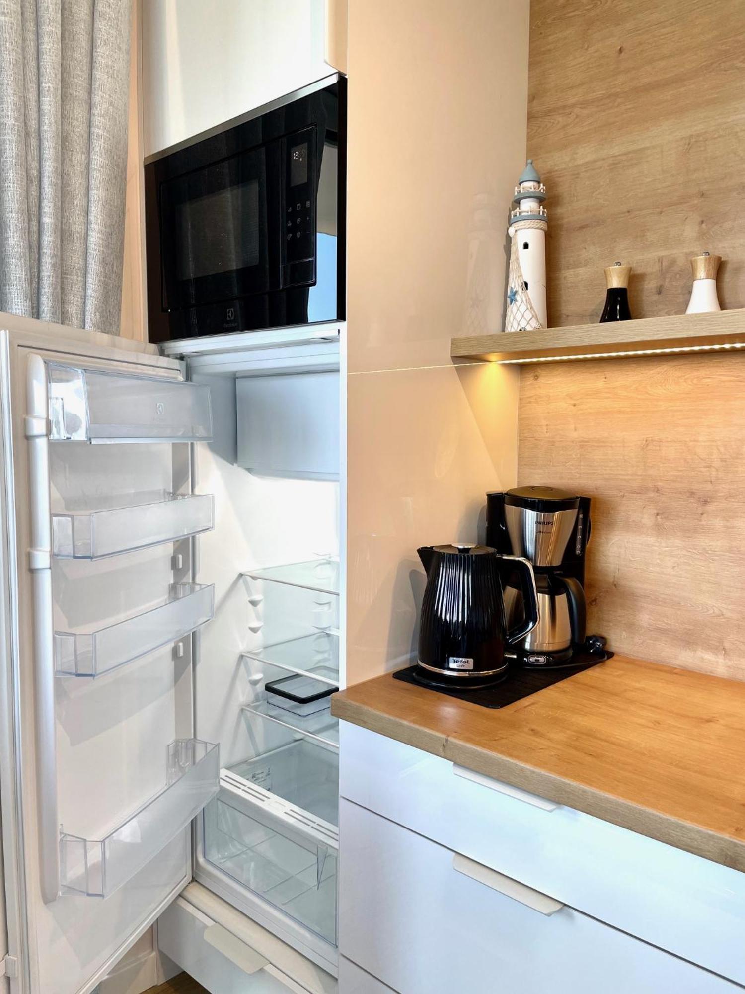 Perlowa Przystan - Apartamenty Komfort Widok Na Morze, Parking เชียโนเซตี ภายนอก รูปภาพ